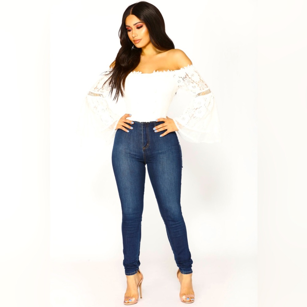 FN White Off Shoulder Crochet Knit Lace Crop Top